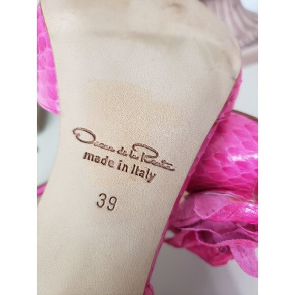 Oscar de la Renta Pink Snake w/ Flower Peddles heel - Picture 5 of 12